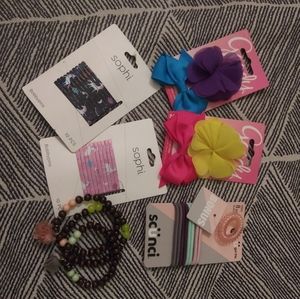 BOGO🆓 | Bundle of Girls Hair Accessories